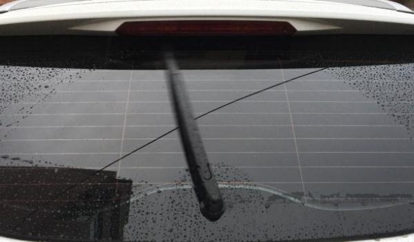 什么是后雨刷，智能化感應(yīng)更貼心（提供良好視野）