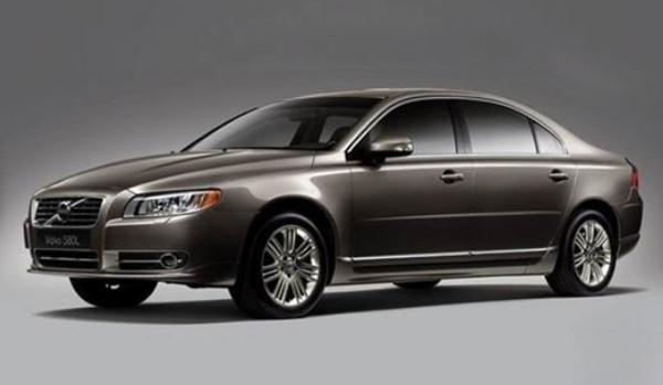 沃爾沃s80多少錢，二手車保值率低（維修保養(yǎng)難）