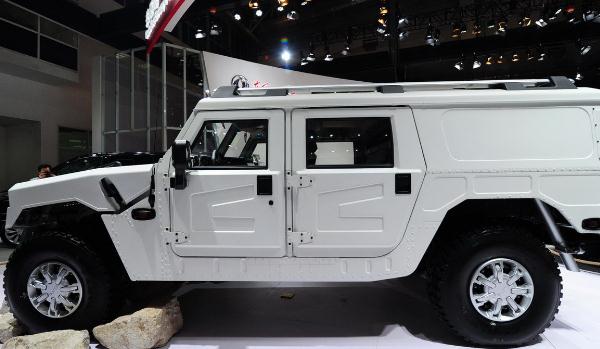 東風(fēng)汽車多少錢，東風(fēng)猛士威武霸氣（油耗大）