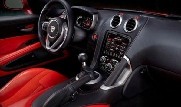 蝰蛇多少錢，道奇蝰蛇售價(jià)75萬左右（速度超快）