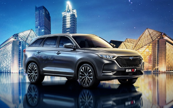 十萬元買什么suv好 長(zhǎng)安歐尚x7性價(jià)比十足