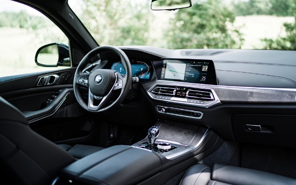 買二手寶馬x5養(yǎng)得起嗎 二手寶馬x5日常開(kāi)銷多少錢