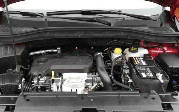 榮威rx31.6發(fā)動機怎么樣 榮威rx3發(fā)動機是國產(chǎn)嗎