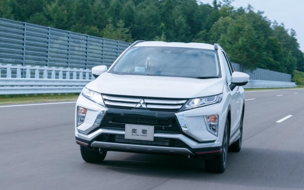 三菱奕歌和逍客對比 三菱奕歌和逍客哪個(gè)好