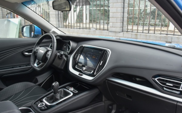 捷途x70新款7座 捷途x70頂配車(chē)型僅10萬(wàn)