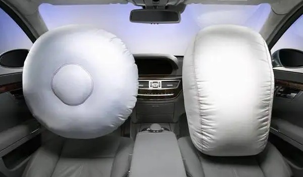 問(wèn)界m5有幾個(gè)氣囊 采用了6個(gè)安全氣囊(壽命10年以上)