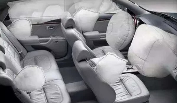 問(wèn)界m5有幾個(gè)氣囊 采用了6個(gè)安全氣囊(壽命10年以上)