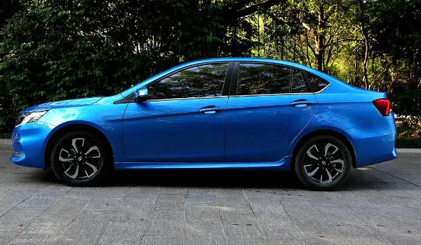 a5翼舞三大件配置 1.5L四缸發(fā)動機(jī)(CVT無級變速箱)