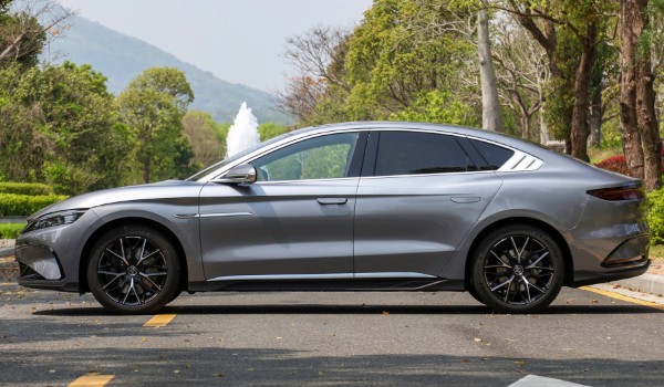 比亞迪漢dm-i超級(jí)混動(dòng)車型價(jià)格 新款混動(dòng)漢dm-i僅售21萬