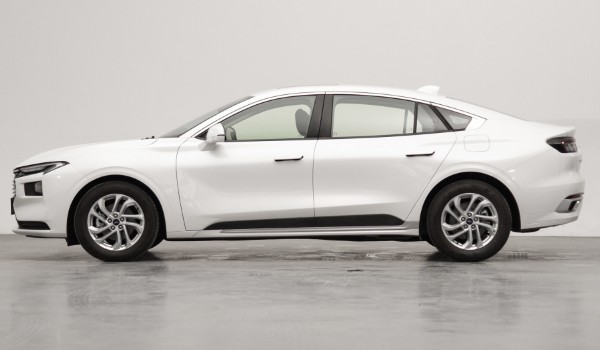 福特蒙迪歐油耗高嗎 百公里油耗實(shí)測11.9L