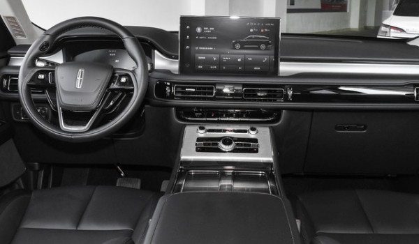 林肯飛行家2022款報(bào)價(jià) 新款飛行家售價(jià)50萬(wàn)