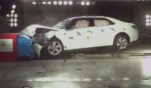 大眾寶來有幾個(gè)安全氣囊 搭配六大安全氣囊