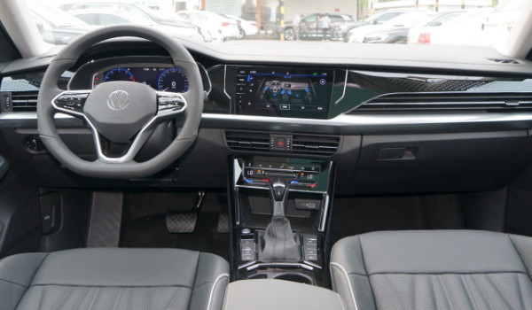 大眾帕薩特安全性怎么樣 安全性很高(采用7大主動(dòng)安全配置)