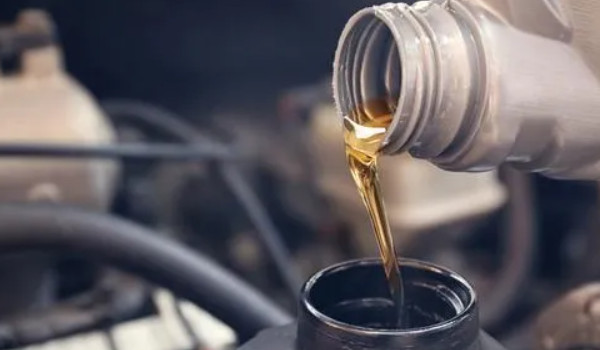 大眾途觀l用什么型號機(jī)油 使用的是5w-40型號機(jī)油