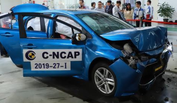 豐田雷凌安全性能怎么樣 采用TNGA車身構架（安全氣囊高達8個）