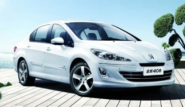 標(biāo)致408車(chē)身尺寸多少 長(zhǎng)寬高4750*1820*1488mm