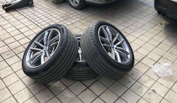 防爆胎和普通的輪胎有什么區(qū)別 具體分三方面（材質/防爆標識/安全性）