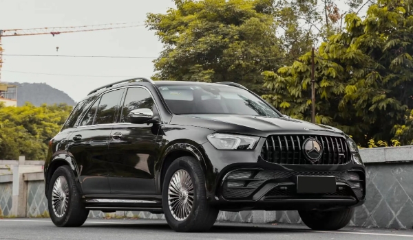 奔馳suv全部車(chē)型價(jià)格 在售的、停售的車(chē)型共有29款（最低報(bào)價(jià)27萬(wàn)起）