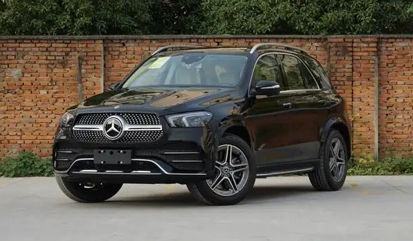 奔馳suv全部車(chē)型價(jià)格 在售的、停售的車(chē)型共有29款（最低報(bào)價(jià)27萬(wàn)起）