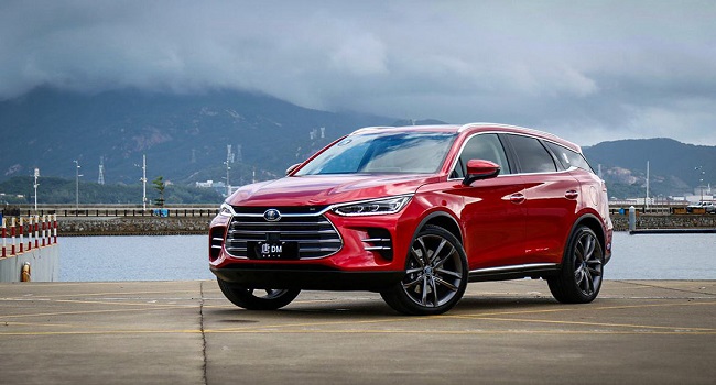 比亞迪護衛(wèi)艦07和唐DMi區(qū)別，車身大小和座位布局略有差別