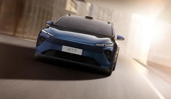 純電動(dòng)汽車哪個(gè)牌子質(zhì)量最好，特斯拉位居第一（比亞迪緊隨其后）