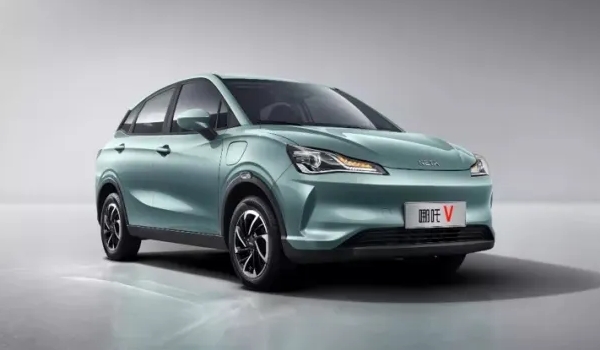 純電動(dòng)汽車哪個(gè)牌子質(zhì)量最好，特斯拉位居第一（比亞迪緊隨其后）