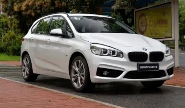 寶馬旅行車2系七座版價格，五座版停售前2019款報價21萬