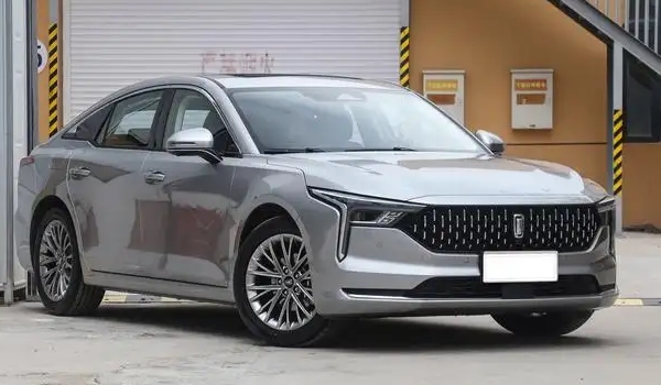 奔騰b70二手車價格，市場最低成交價不到1萬