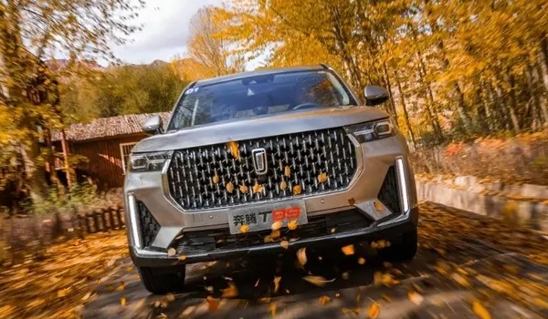 奔騰t99新款價(jià)格，市場(chǎng)2022新款報(bào)價(jià)13萬(wàn)