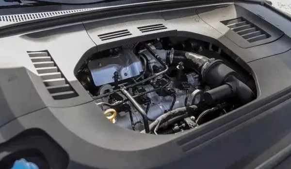 奔騰t99油耗多少真實油耗，2.0T發(fā)動機實測油耗最低10L