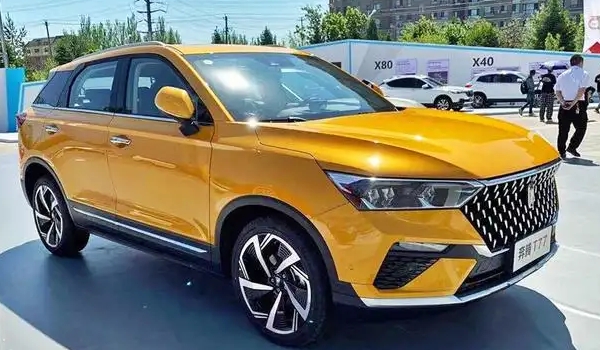 奔騰t77價格及圖片2022款，市場在售2021款報價10萬