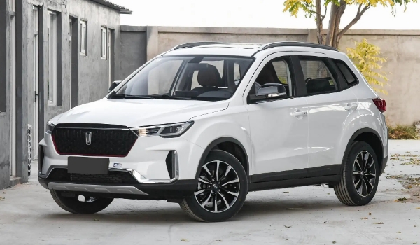 奔騰t33二手車(chē)多少錢(qián)，市場(chǎng)最新成交價(jià)4萬(wàn)起