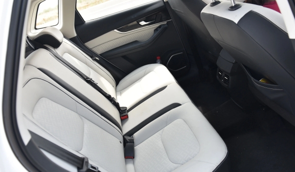 奔騰t33怎么樣值得買嗎，143馬力通勤完全夠用