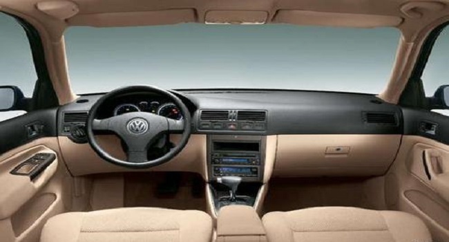 大眾寶來的顏色有哪些，白色更顯飽滿你信嗎？