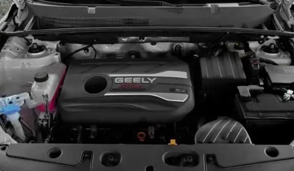 新款遠(yuǎn)景x6口碑怎么樣，內(nèi)飾材質(zhì)給力（外觀顏值高）