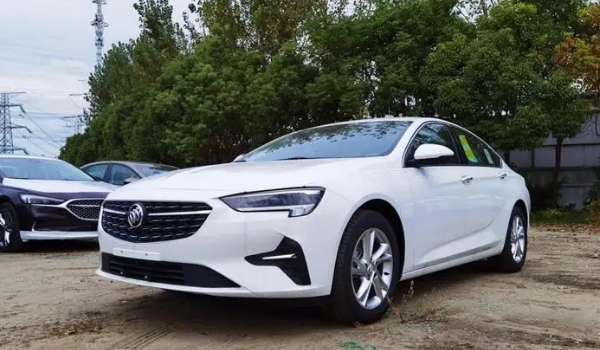 別克君威二手車多少錢，最新成交價(jià)2萬起（前五年保值率51%）