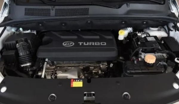 寶駿730油耗多少錢一公里，花費(fèi)大概7-9毛（百公里油耗實(shí)測(cè)7L起）