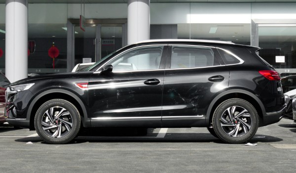 紅旗hs5油耗多少真實(shí)油耗多少 百公里油耗實(shí)測(cè)10.5L(油耗一公里1元錢)