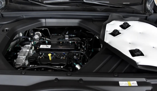 北京x7油耗，百公里油耗實(shí)測9.3L（搭載1.5T四缸動力）