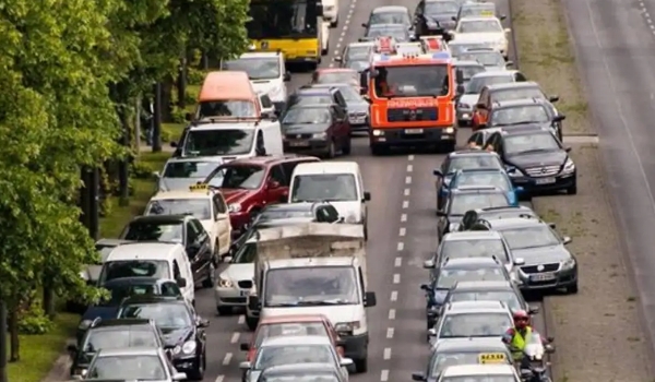 闖紅燈幾天可以查到違章信息，一般2-5個工作日（最晚不超過13個工作日）