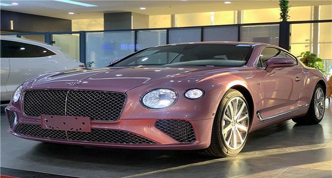 賓利歐陸底盤升降按鈕咋用，賓利歐陸GT奢華木質(zhì)內(nèi)飾誘惑大