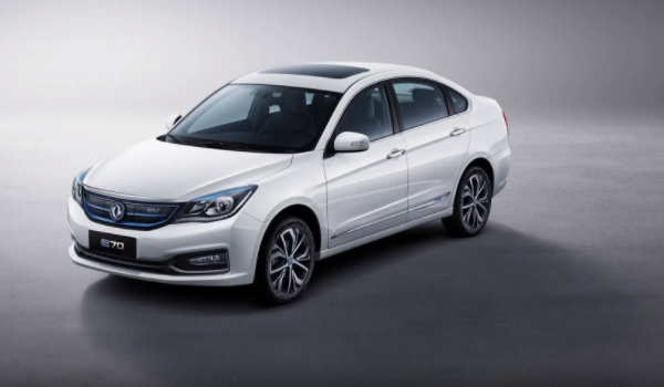 東風e70電動汽車報價 東風e70新車僅售13.88萬（續(xù)航能力好）