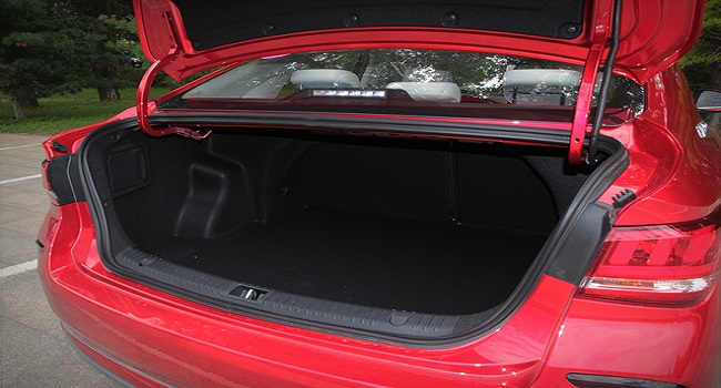 北汽eu5r500網(wǎng)約車版價(jià)格，純電動(dòng)經(jīng)濟(jì)實(shí)惠網(wǎng)約車首選