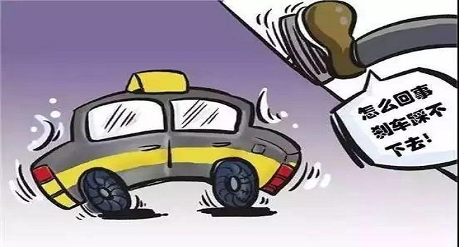 剎車油多長(zhǎng)時(shí)間更換一次，安全駕駛定期保養(yǎng)有必要