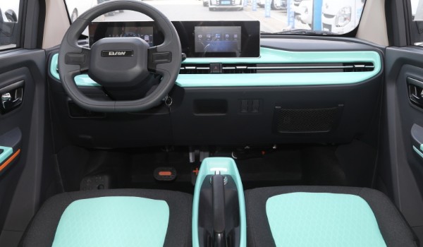 2萬至3萬的新車 元寶售價(jià)3萬元(續(xù)航可達(dá)170km)