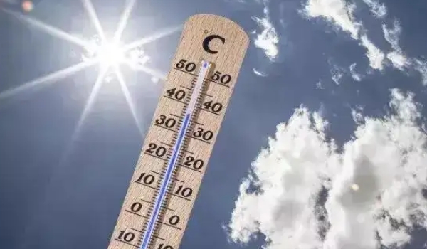 夏天胎壓多少正常合適，2.3bar最合適（低于標(biāo)準(zhǔn)胎壓0.1-0.2bar）