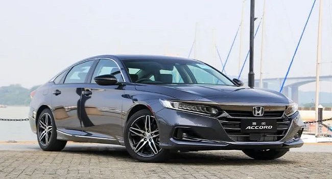 雅閣混動版和燃油版哪個好，燃油保值率都是關(guān)鍵