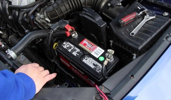 汽車蓄電池幾年換一次，新車保質(zhì)期三年或10萬多公里