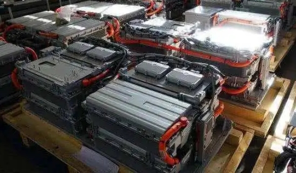 比亞迪換電池多少錢，差不多6萬(wàn)元左右