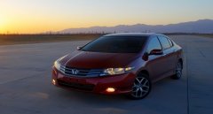 本田鋒范1.5自動(dòng)擋多少錢，非常值得推薦的高性價(jià)比車型